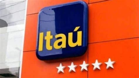 Presuntos enfermeros robaron sede del Banco Itaú