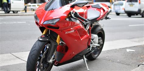 Pret et credit moto Ducati, Ducati Financial Services ...