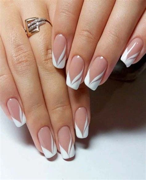Pretty French Nail Designs Are The Current Trend 01 | French manicure ...