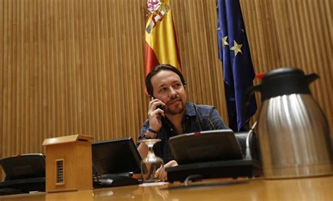 Primera aparición de Pablo Iglesias e Irene Montero tras ...