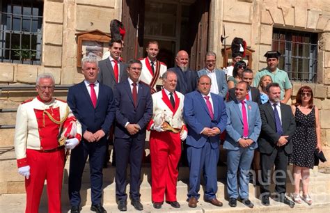 Primera visita institucional de José Luis Vega a Molina de Aragón ...