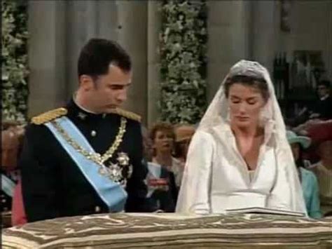 principe felipe y letizia ortiz boda 2004   Buscar con ...