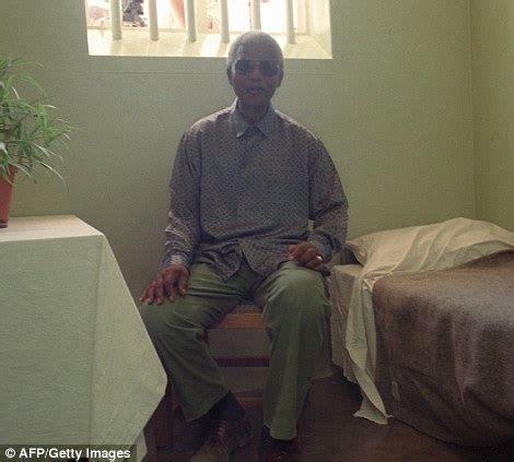 Prisoner To President: 50 Most Inspiring Pictures From ...