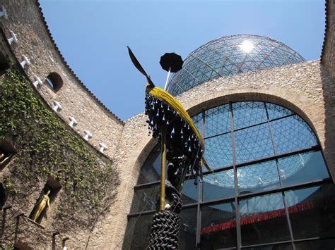 Private Tour of Dali Museum & Figueras   BARCELONA PRIVATE ...