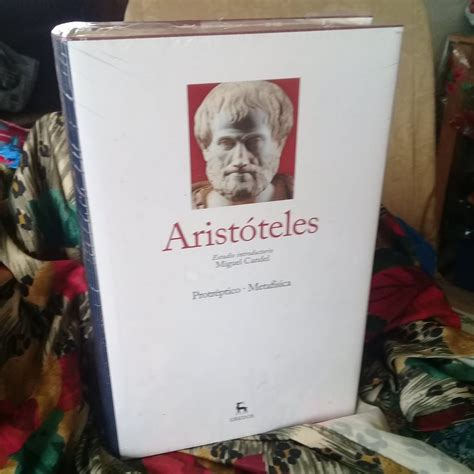 protréptico, metafísica … aristóteles … gredos … 470 páginas … pasta dura