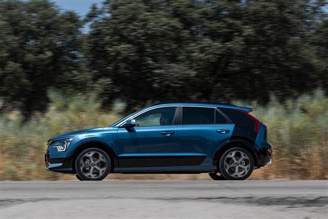 Prueba nuevo Kia Niro híbrido enchufable 2022: precio, medidas, maletero