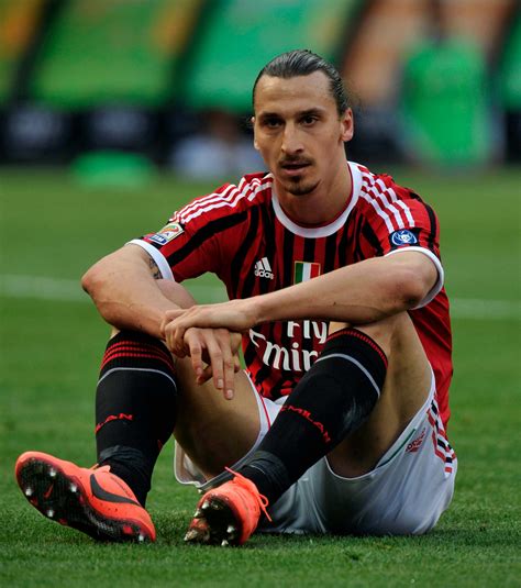 PSG Transfert: Zlatan Ibrahimovic trop cher pour le Milan AC