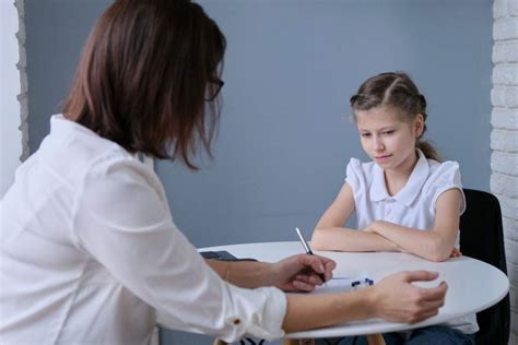 Psicólogo infantil: ¿Cómo afecta el confinamiento a los niños? Brilo ...