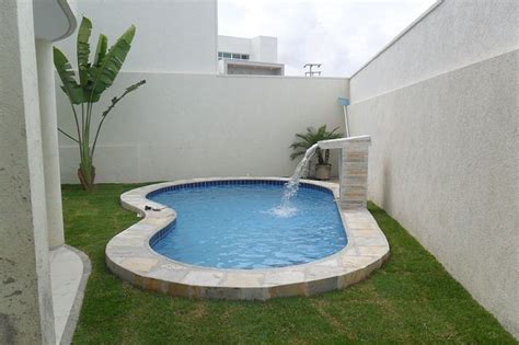 pιnтereѕт: sara_legito | Casas com piscina, Jardim com ...