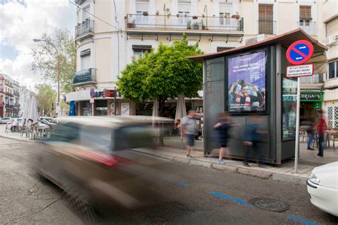 Publicidad exterior Sevilla: kioskos, marquesinas y vallas ...