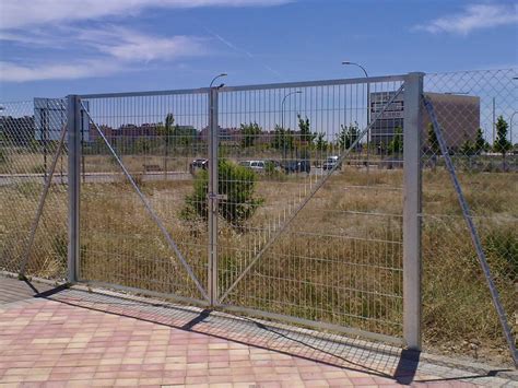 Puertas de valla metalicas – Materiales de construcción ...