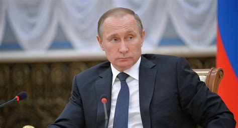 Putin anuncia la retirada de militares rusos desde Siria a ...