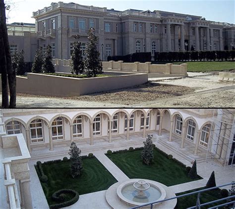Putin’s Palace | To Inform is to Influence