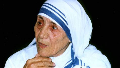 ¿Qué sorprendente reacción tuvo la Madre Teresa de Calcuta tras ganar ...
