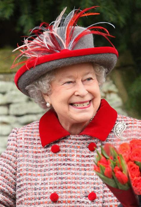 Queen Elizabeth II Health: Is She OK? What’s Her Age ...