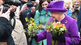 Queen Elizabeth II: Latest news & updates