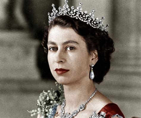Queen Elizabeth II – A Life Full Of Success And Shocking ...