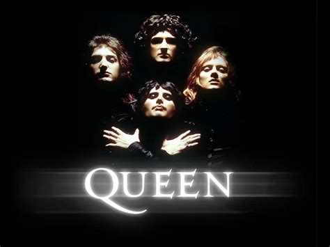 Queen is a British rock band   online presentation