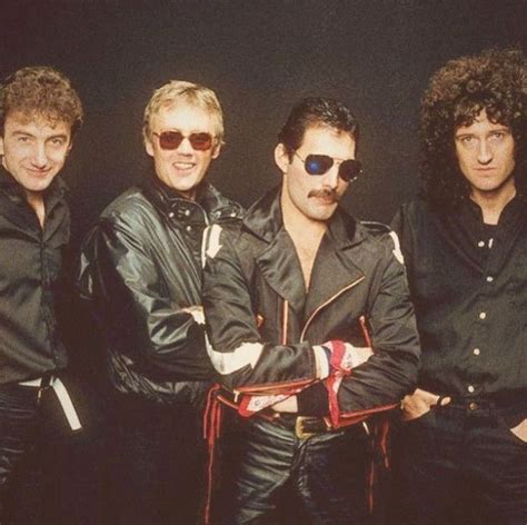 Queen   Rock Band | Queen rock band, Queen love, Queen band