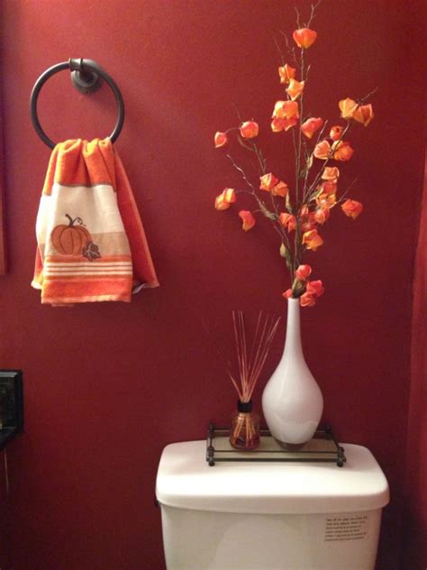 Quick and Pretty Toilet Decor For Your Sweet Home ...