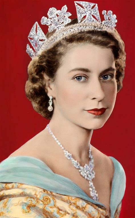 Quien Es Isabel Ii De Inglaterra : Tal día como hoy de 1953, Isabel II ...