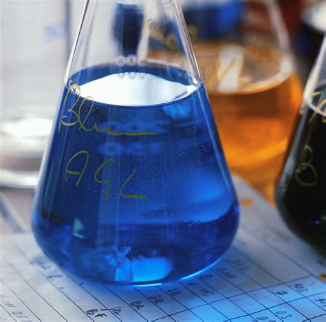 Quimica: ¿Que son las soluciones porcentuales?