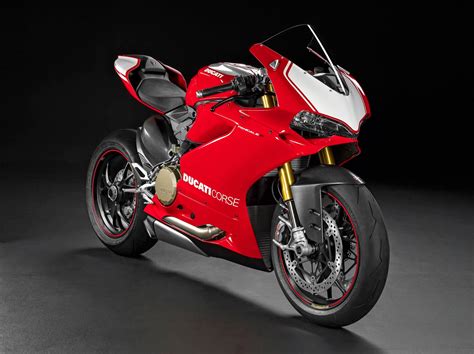 Racing Cafè: Ducati 1199 Panigale R 2015 #1