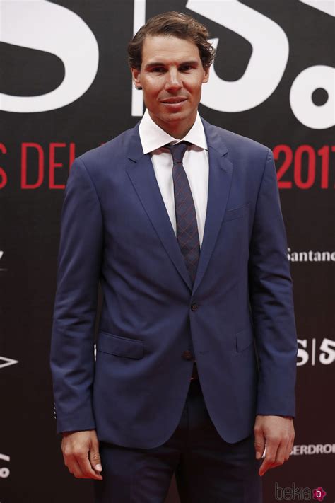 Rafa Nadal en la alfombra roja de los Premios AS 2017 Alfombra roja y ...