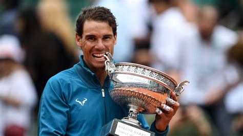Rafael Nadal beats Dominic Thiem to win record extending ...
