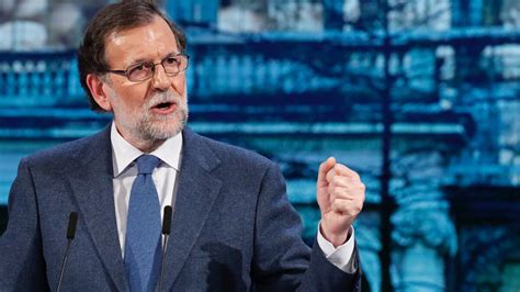 Rajoy exige a ETA que  se disuelva de una vez  y Urkullu pide  altura ...