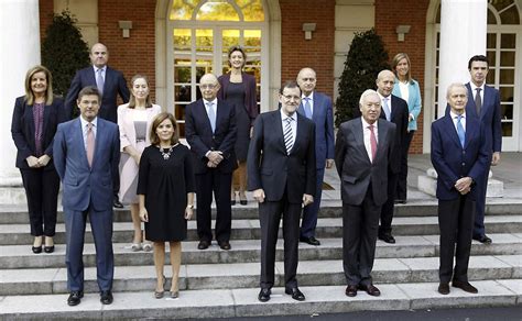 Rajoy preside la foto oficial del nuevo Gobierno tras ...