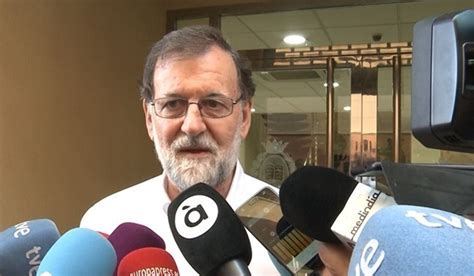 Rajoy se reincorpora como Registrador de la Propiedad, e Iglesias le alaba