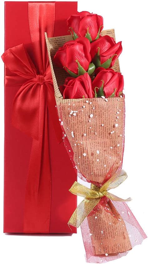 Ramo de Rosas Rojas – elegante envuelto de 5 aroma rosas en una ...
