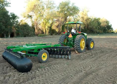 Rastra MX425 | Equipo de labranza | John Deere MX