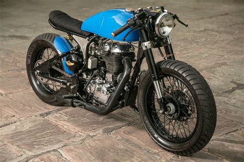 RCM Guys’ build an amazing Cafe Racer using 500cc Enfield