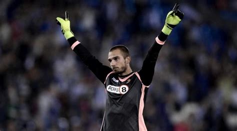 Real Betis in advanced talks to bring Espanyol goalkeeper ...