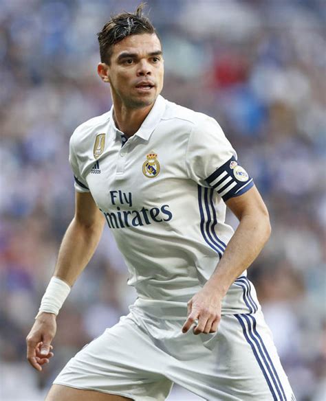 Real Madrid News: Pepe wants Manchester City or PSG ...