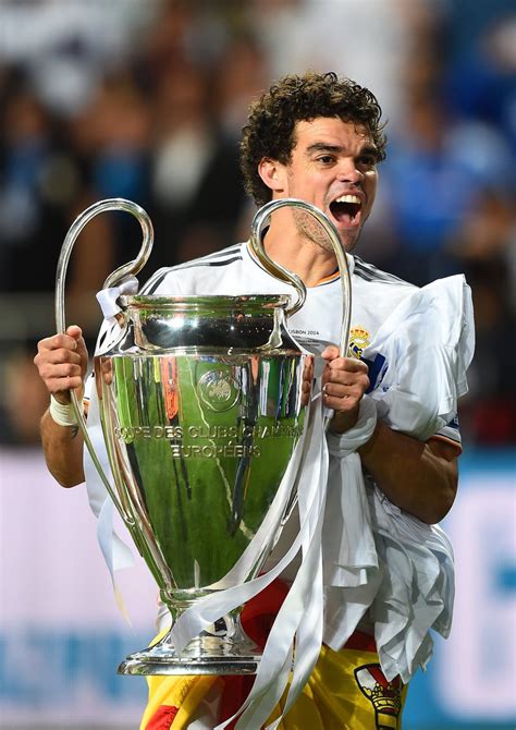 Real Madrid: Pepe at Real Madrid:  Liga  Copa del Re...