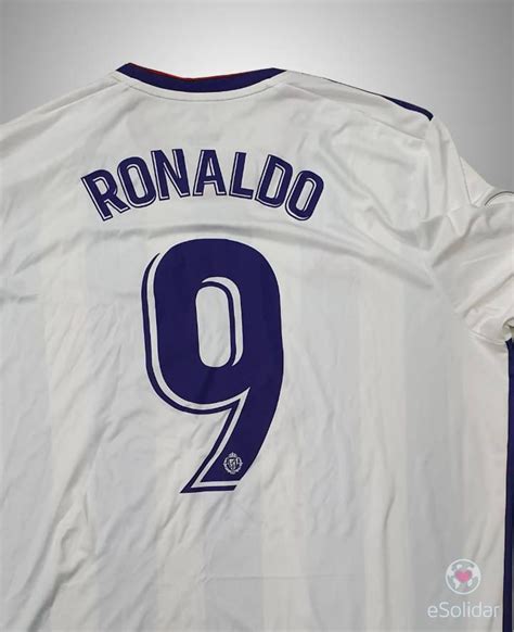 Real Valladolid Club de Fútbol shirt signed by Ronaldo ...