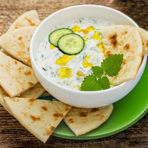 Receta Tzatziki griego  salsa de yogur y pepino  | Mis Recetas