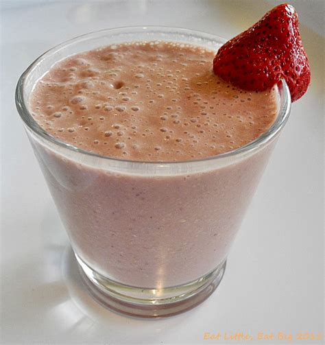 Recipe for Strawberry Chocolate Oat Smoothie | Eat Little ...