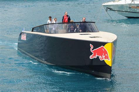 Red Bull tender | Mini yacht, Boat, Boat race