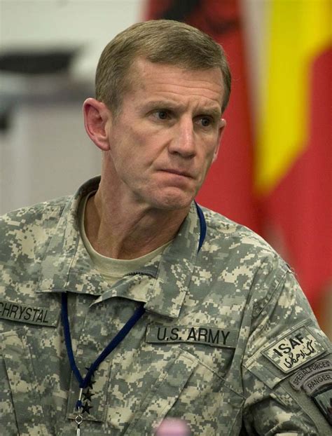 redecastorphoto: General McChrystal já está empregado numa fábrica de ...