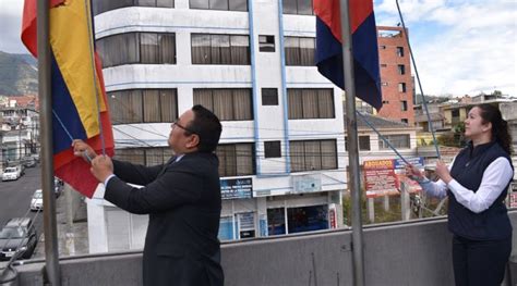 Registro de la Propiedad recupera el Civismo en la institución – Quito ...