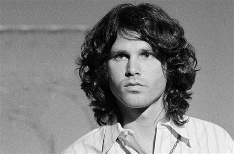 Remembering Jim Morrison: 10 Classic Tracks By The Doors Revisited ...