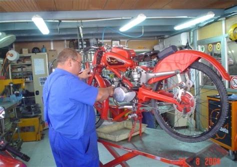 Reparación y restauración de motos clásicas   Portal ...