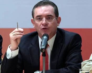 Reporteros.com: REVELAN LUJOS DE DIPUTADO  DEL PANAL  EN MIAMI