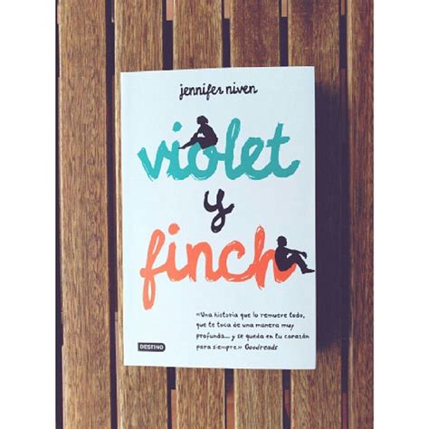 Reseña: Violet & Finch.