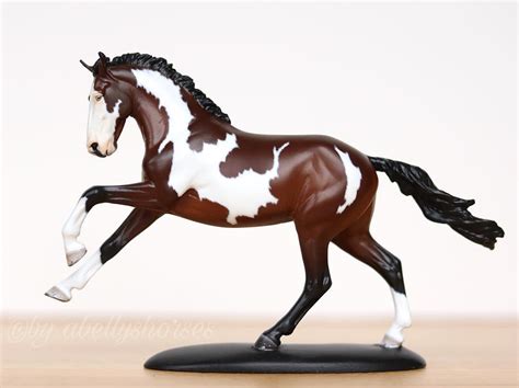 Resin Horse Editions: painted by Sarah Bieber
