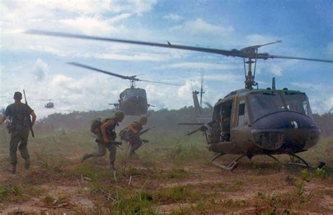 Resumen corto de La Guerra de Vietnam: causas, consecuencias